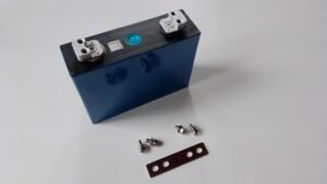 Celda Prismática LiFePO4 3.2V 100Ah