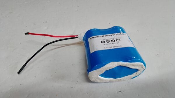 Batería LiFePo4 12Ah 3.2V para Lámpara Solar